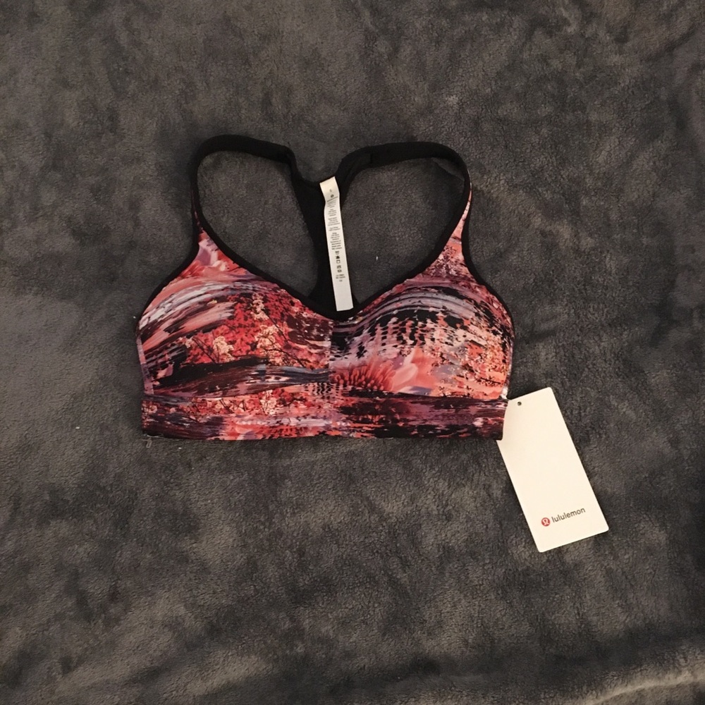 Lululemon SPEED UP BRA C/D Size 6